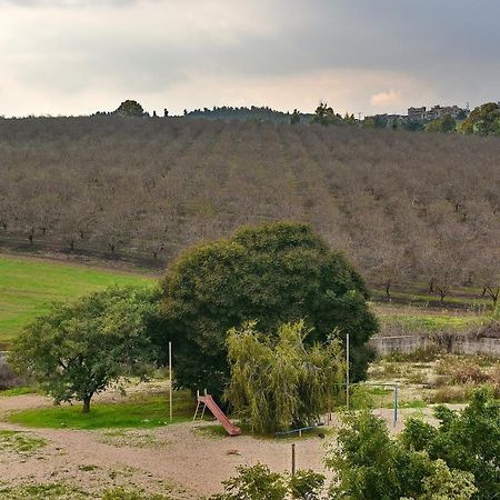 Pearl Of The Valley Hotel Kfar Tavor Zewnętrze zdjęcie