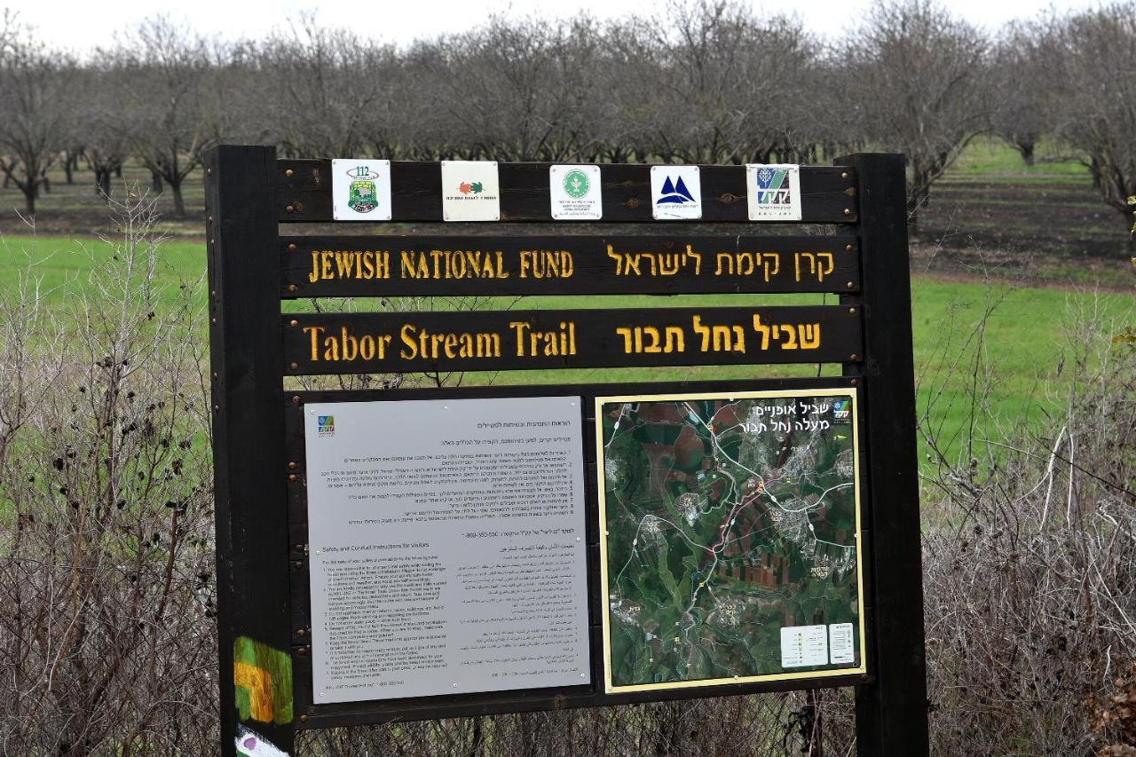 Pearl Of The Valley Hotel Kfar Tavor Zewnętrze zdjęcie