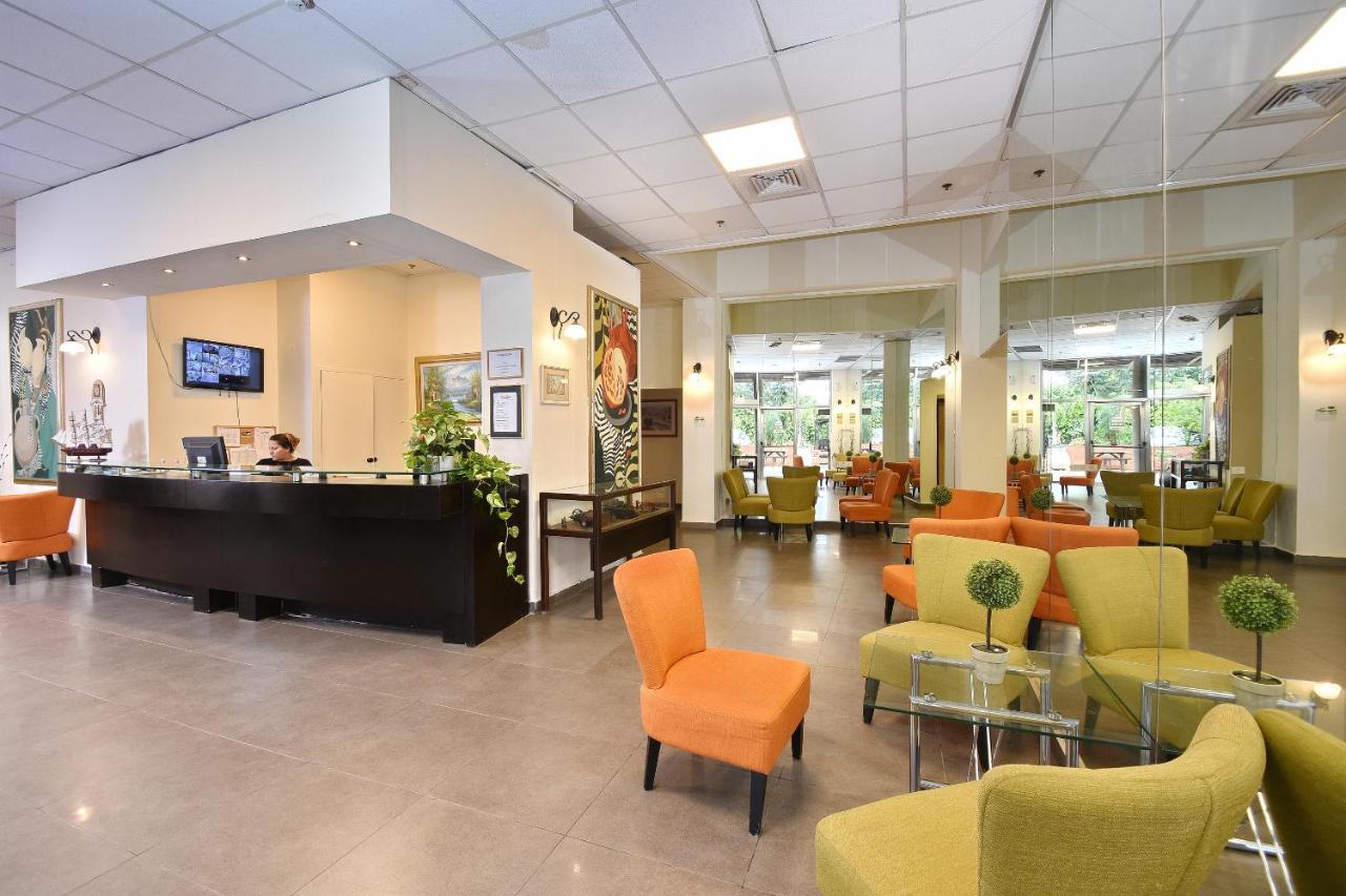 Pearl Of The Valley Hotel Kfar Tavor Zewnętrze zdjęcie
